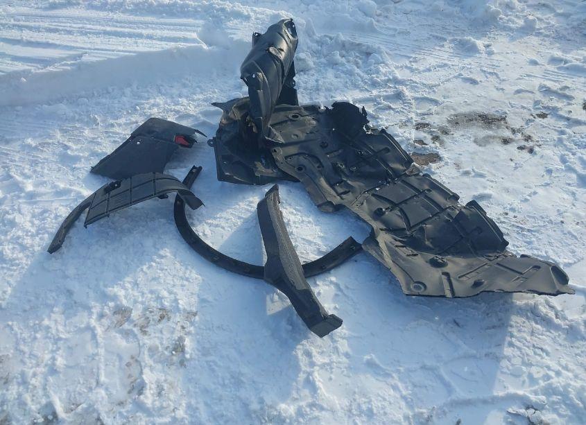 Photo 12 of 2005 Mercury Grand MARQUIS LS/LSE (VIN 2MEFM75W95X656757)