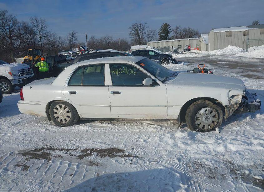 Photo 14 of 2005 Mercury Grand MARQUIS LS/LSE (VIN 2MEFM75W95X656757)