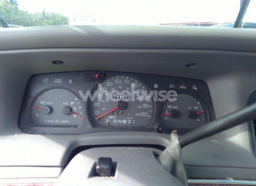 Photo 7 of 2000 Mercury Grand MARQUIS LS (VIN 2MEFM75W9YX667651)