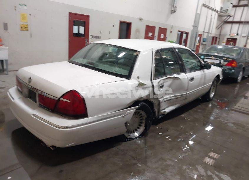 Photo 4 of 2000 Mercury Grand MARQUIS LS (VIN 2MEFM75W9YX693084)