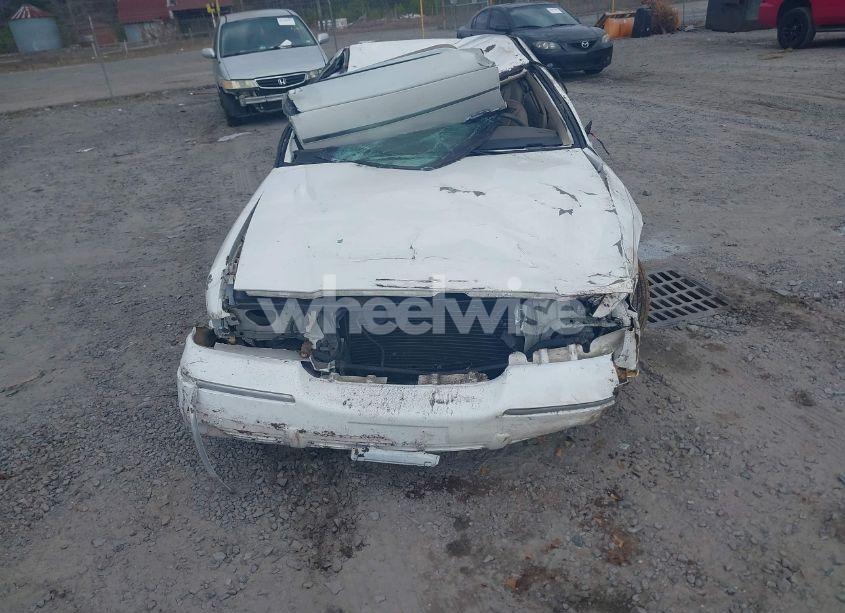 Photo 13 of 2002 Mercury Grand MARQUIS LS (VIN 2MEFM75WX2X606459)