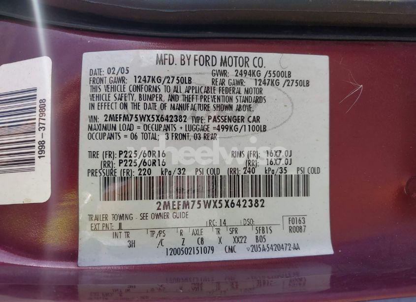 Photo 9 of 2005 Mercury Grand MARQUIS LS/LSE (VIN 2MEFM75WX5X642382)