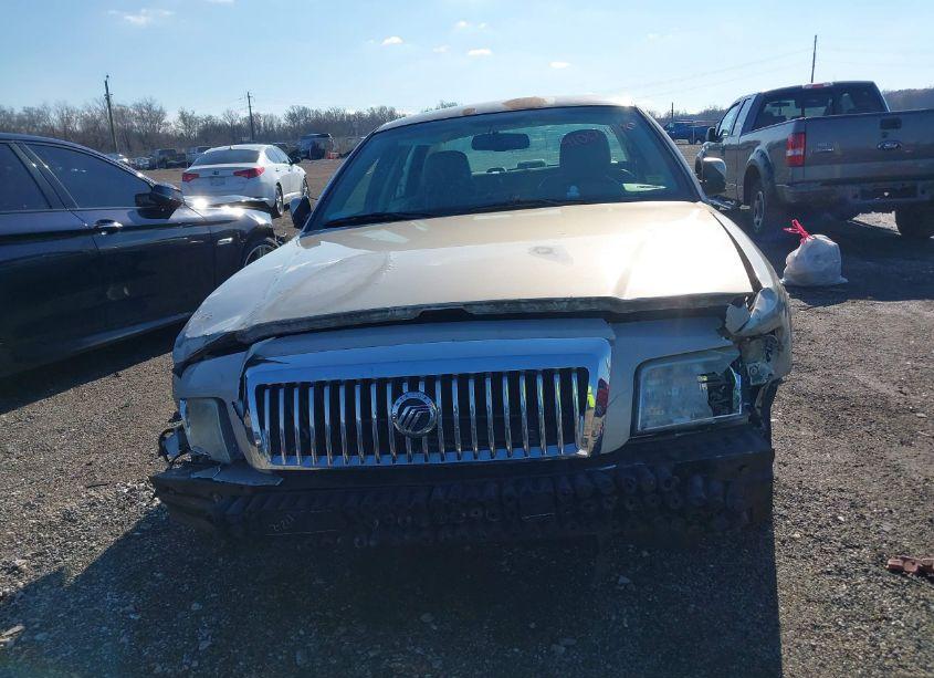 Photo 11 of 2009 Mercury Grand MARQUIS LS (FLEET ONLY) (VIN 2MEHM75V09X601961)