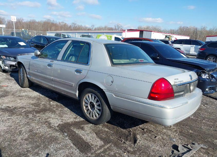 Photo 3 of 2009 Mercury Grand MARQUIS LS (FLEET ONLY) (VIN 2MEHM75V09X601961)
