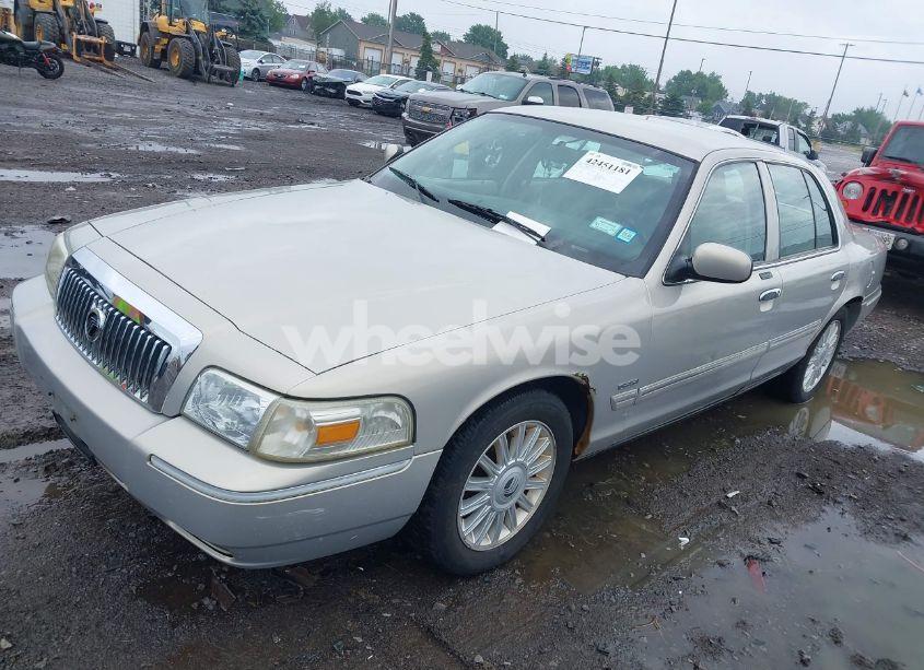 Photo 2 of 2009 Mercury Grand MARQUIS LS (FLEET ONLY) (VIN 2MEHM75V09X620106)