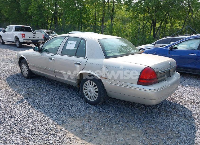 Photo 3 of 2008 Mercury Grand MARQUIS LS (VIN 2MEHM75V18X615138)