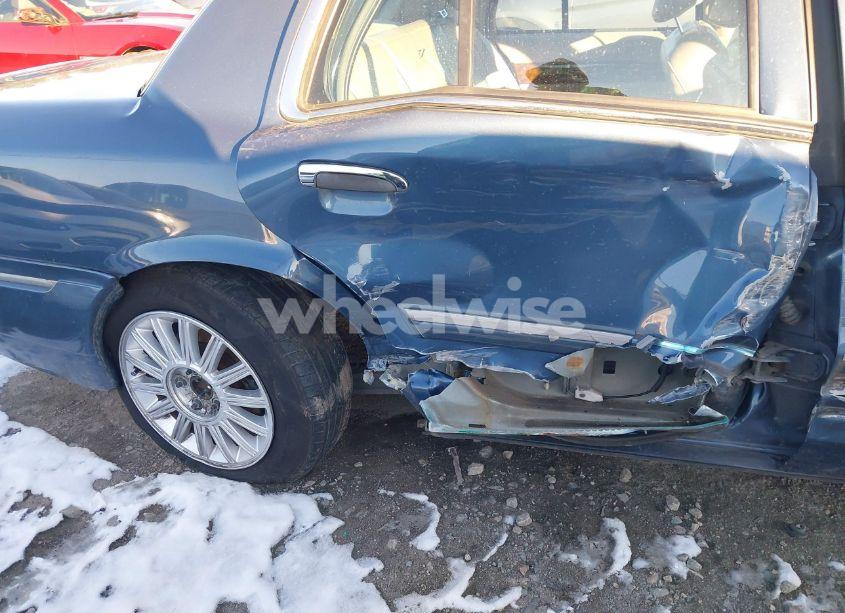 Photo 17 of 2009 Mercury Grand MARQUIS LS (FLEET ONLY) (VIN 2MEHM75V19X627064)