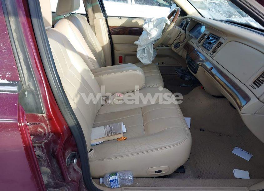 Photo 5 of 2007 Mercury Grand MARQUIS LS (VIN 2MEHM75V27X616135)