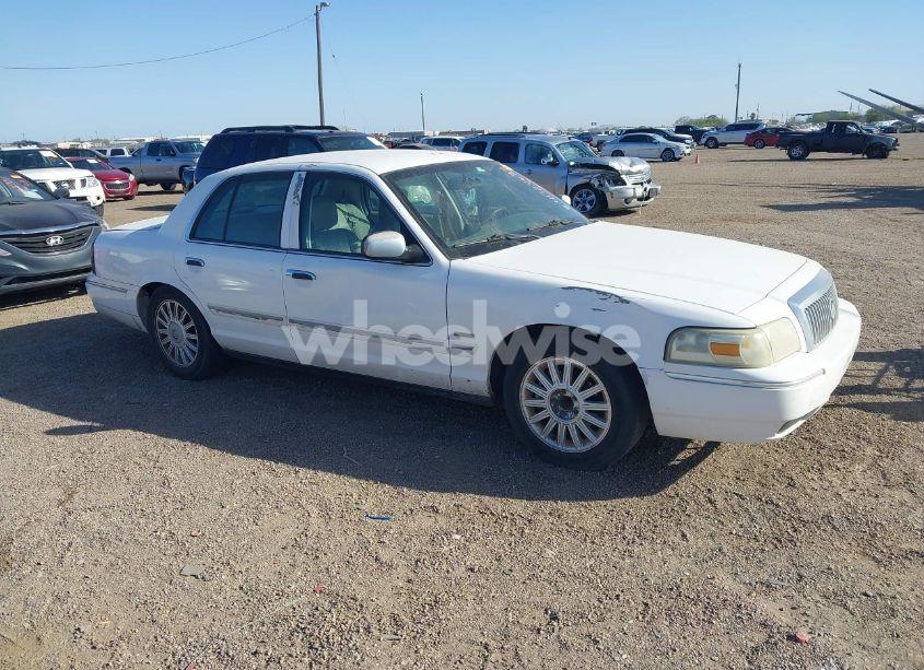 2009 Mercury Grand MARQUIS LS (FLEET ONLY) (VIN 2MEHM75V29X617031) main photo