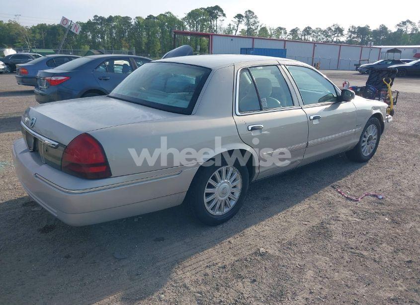 Photo 4 of 2009 Mercury Grand MARQUIS LS (FLEET ONLY) (VIN 2MEHM75V29X628319)
