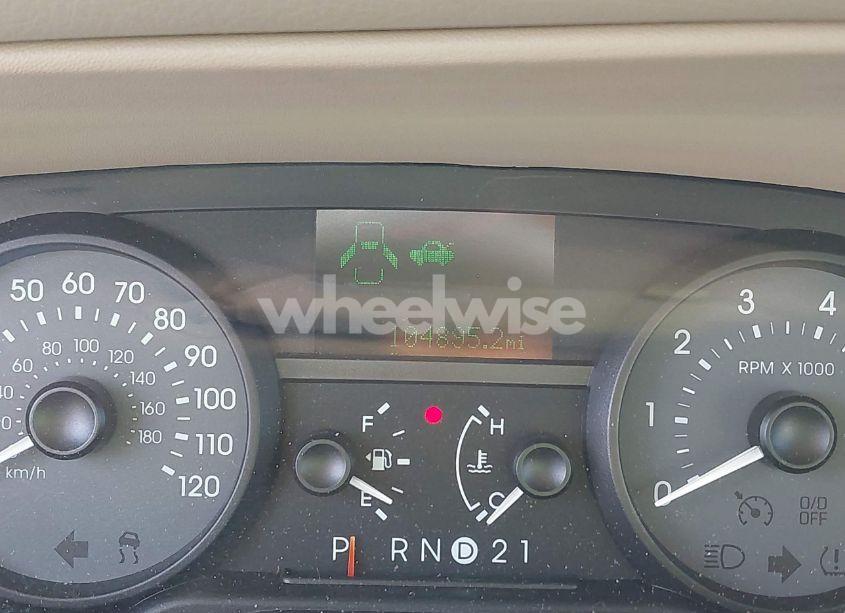 Photo 7 of 2009 Mercury Grand MARQUIS LS (FLEET ONLY) (VIN 2MEHM75V29X628319)