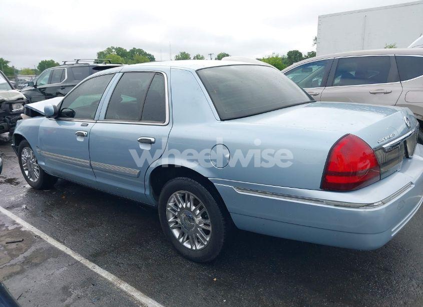 Photo 13 of 2009 Mercury Grand MARQUIS LS (FLEET ONLY) (VIN 2MEHM75V29X632581)