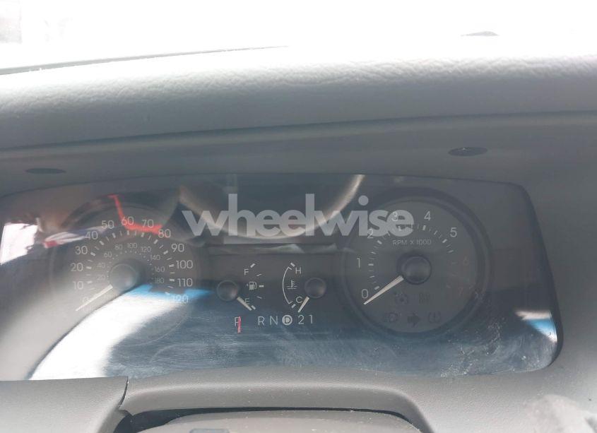 Photo 7 of 2009 Mercury Grand MARQUIS LS (FLEET ONLY) (VIN 2MEHM75V29X632581)