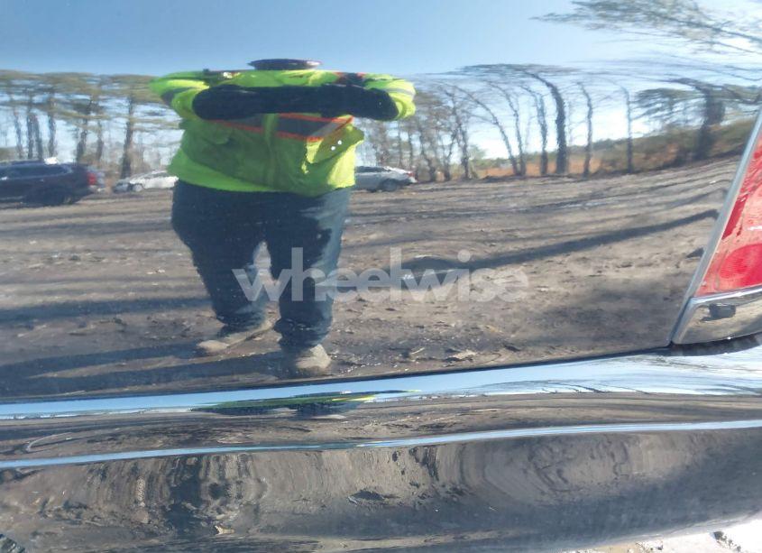 Photo 14 of 2003 Mercury Marauder N/A (VIN 2MEHM75V33X628952)