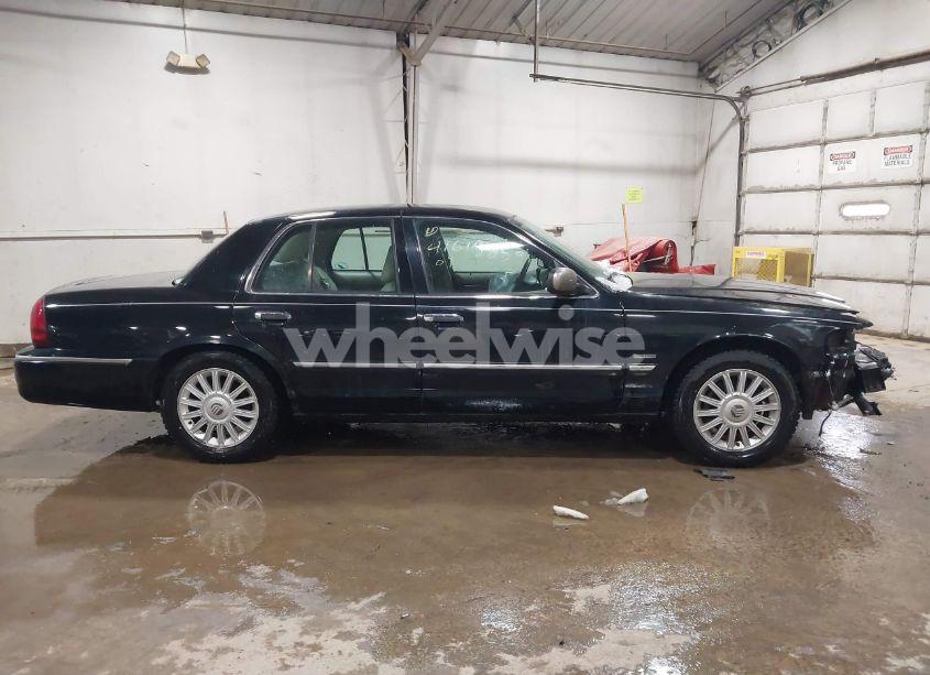 Photo 13 of 2009 Mercury Grand MARQUIS LS (FLEET ONLY) (VIN 2MEHM75V39X602084)