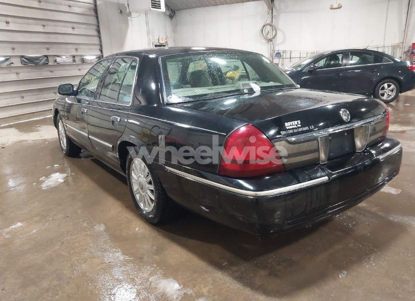 Photo 3 of 2009 Mercury Grand MARQUIS LS (FLEET ONLY) (VIN 2MEHM75V39X602084)