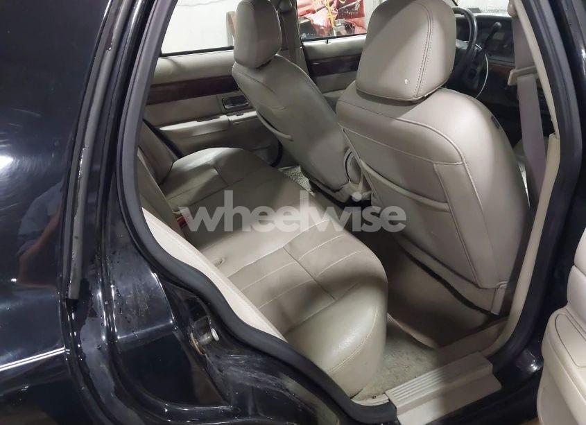 Photo 8 of 2009 Mercury Grand MARQUIS LS (FLEET ONLY) (VIN 2MEHM75V39X602084)