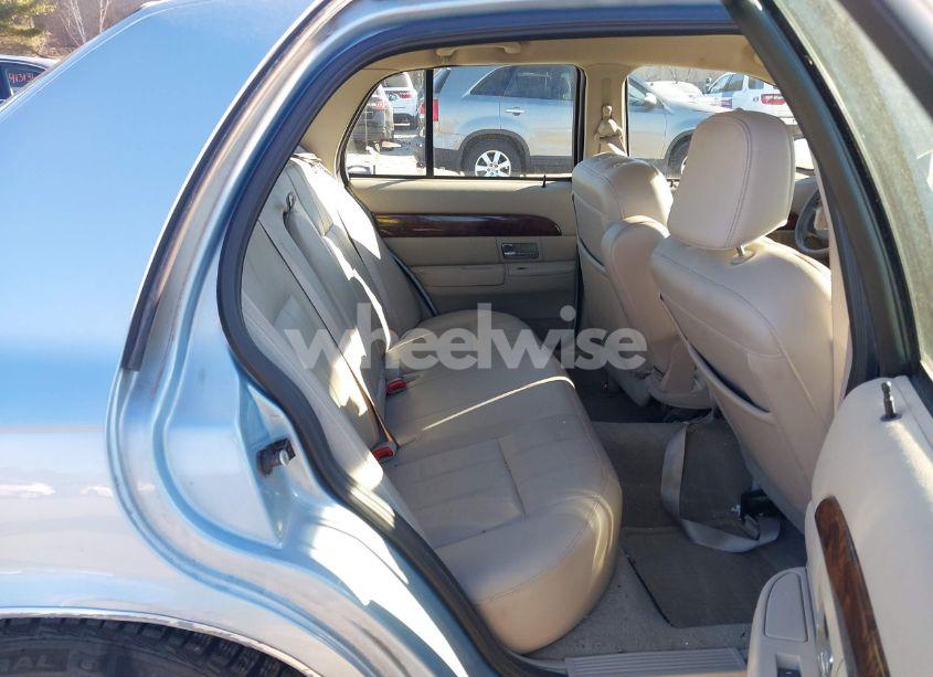 Photo 8 of 2009 Mercury Grand MARQUIS LS (FLEET ONLY) (VIN 2MEHM75V39X615840)