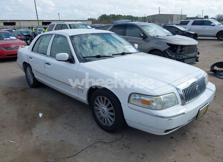 2009 Mercury Grand MARQUIS LS (FLEET ONLY) (VIN 2MEHM75V39X622111) main photo