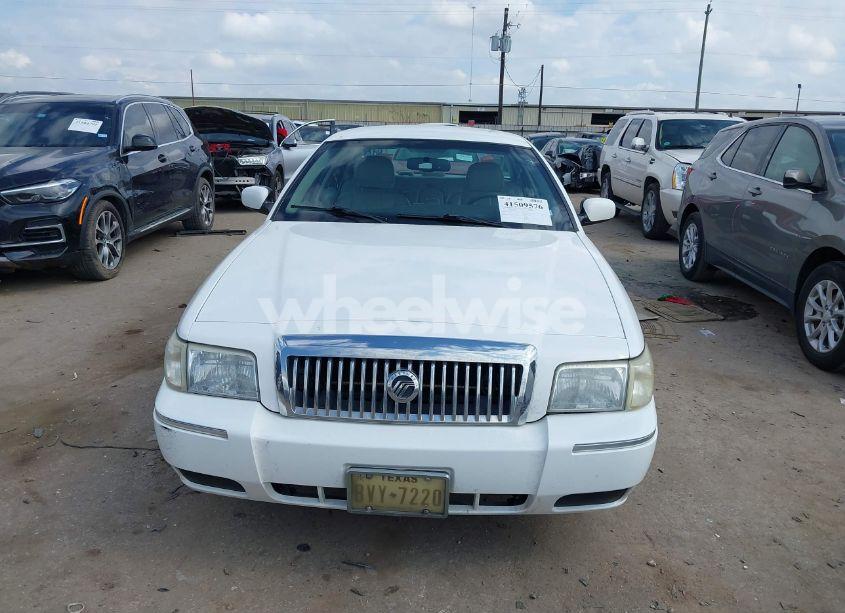 Photo 12 of 2009 Mercury Grand MARQUIS LS (FLEET ONLY) (VIN 2MEHM75V39X622111)
