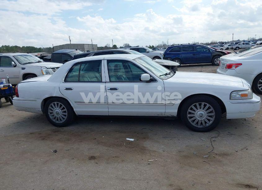 Photo 13 of 2009 Mercury Grand MARQUIS LS (FLEET ONLY) (VIN 2MEHM75V39X622111)