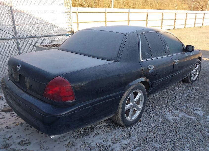 Photo 4 of 2003 Mercury Marauder N/A (VIN 2MEHM75V43X610816)