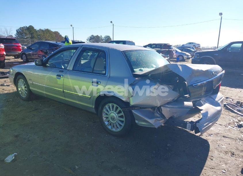 Photo 3 of 2009 Mercury Grand MARQUIS LS (FLEET ONLY) (VIN 2MEHM75V49X622862)