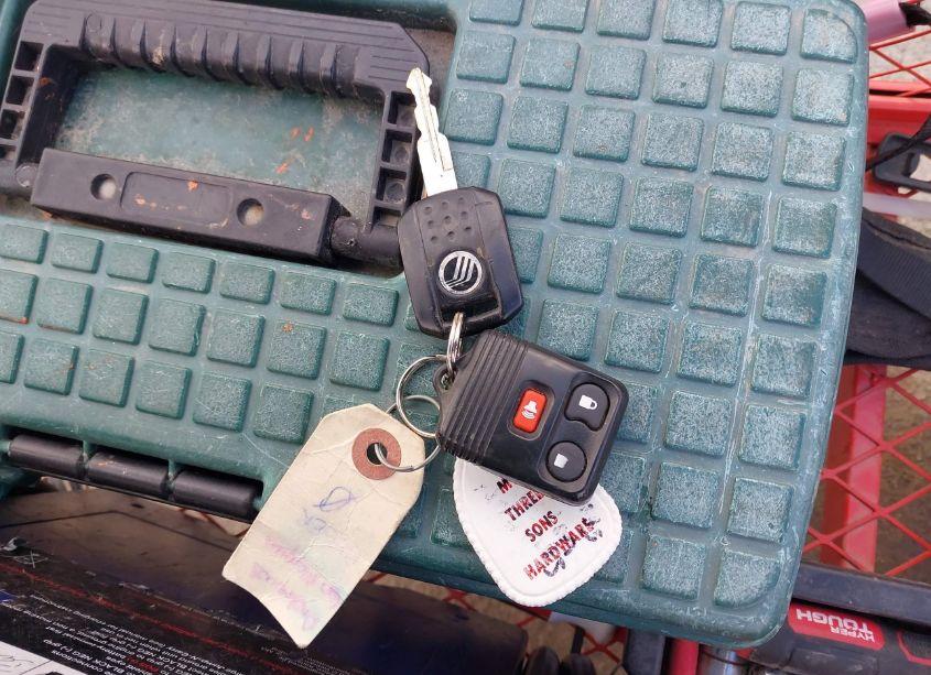 Photo 11 of 2009 Mercury Grand MARQUIS LS (FLEET ONLY) (VIN 2MEHM75V59X634907)