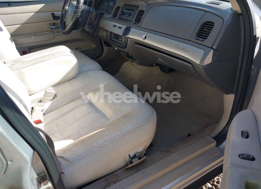 Photo 5 of 2007 Mercury Grand MARQUIS LS (VIN 2MEHM75V77X628734)