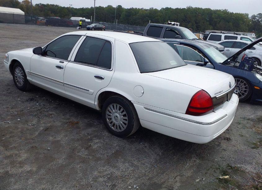 Photo 3 of 2008 Mercury Grand MARQUIS LS (VIN 2MEHM75V98X604372)