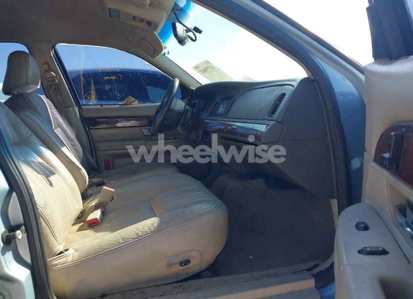 Photo 5 of 2008 Mercury Grand MARQUIS LS (VIN 2MEHM75V98X608888)