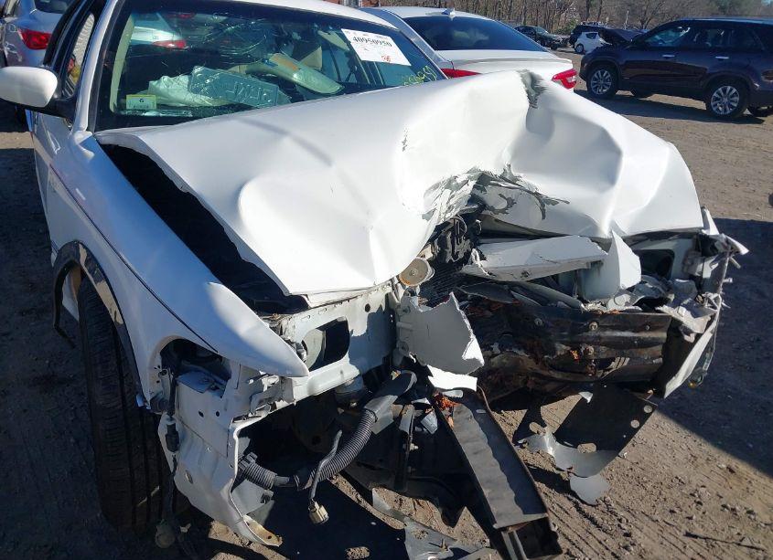 Photo 6 of 2009 Mercury Grand MARQUIS LS (FLEET ONLY) (VIN 2MEHM75V99X634201)