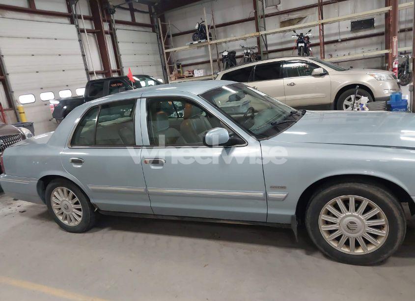 Photo 13 of 2009 Mercury Grand MARQUIS LS (FLEET ONLY) (VIN 2MEHM75V99X634683)