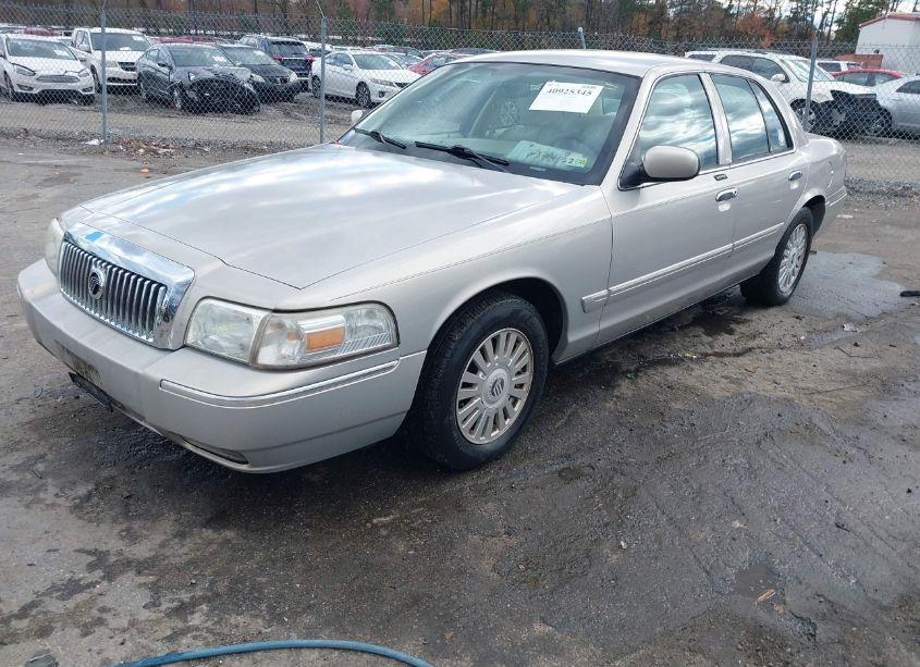 Photo 2 of 2007 Mercury Grand MARQUIS LS (VIN 2MEHM75VX7X606002)