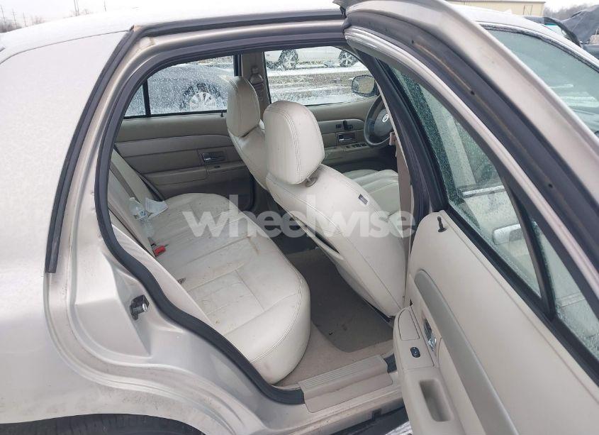 Photo 8 of 2008 Mercury Grand MARQUIS LS (VIN 2MEHM75VX8X612397)