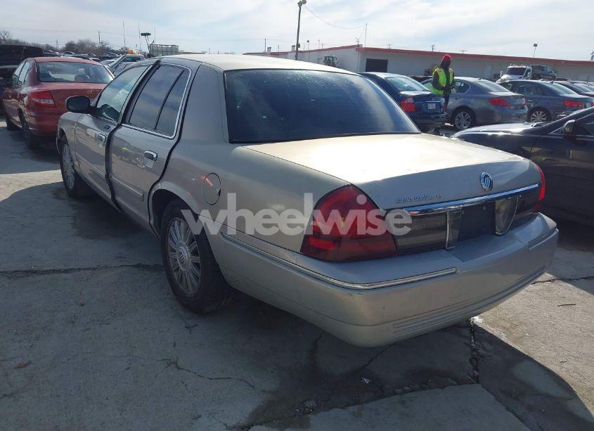 Photo 3 of 2009 Mercury Grand MARQUIS LS (FLEET ONLY) (VIN 2MEHM75VX9X609310)