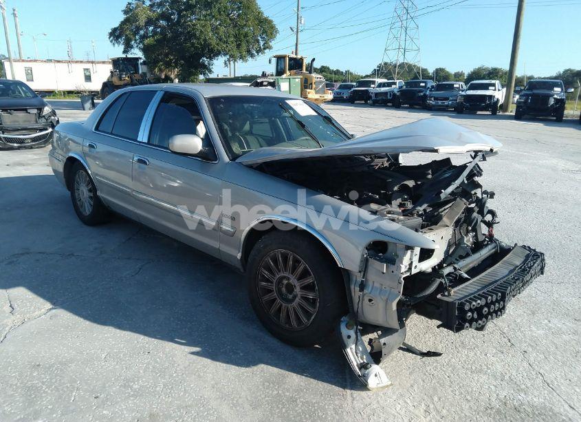 2009 Mercury Grand MARQUIS LS (FLEET ONLY) (VIN 2MEHM75VX9X630867) main photo