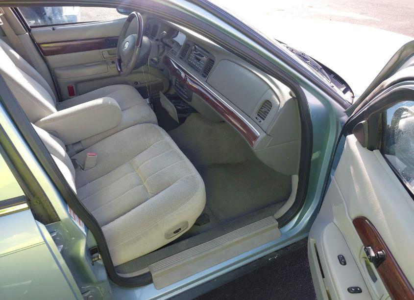 Photo 5 of 2003 Mercury Grand MARQUIS LS (VIN 2MEHM75W03X690897)
