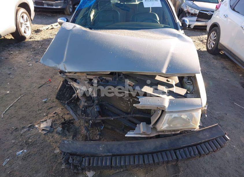 Photo 12 of 2004 Mercury Grand MARQUIS LS (VIN 2MEHM75W04X633908)