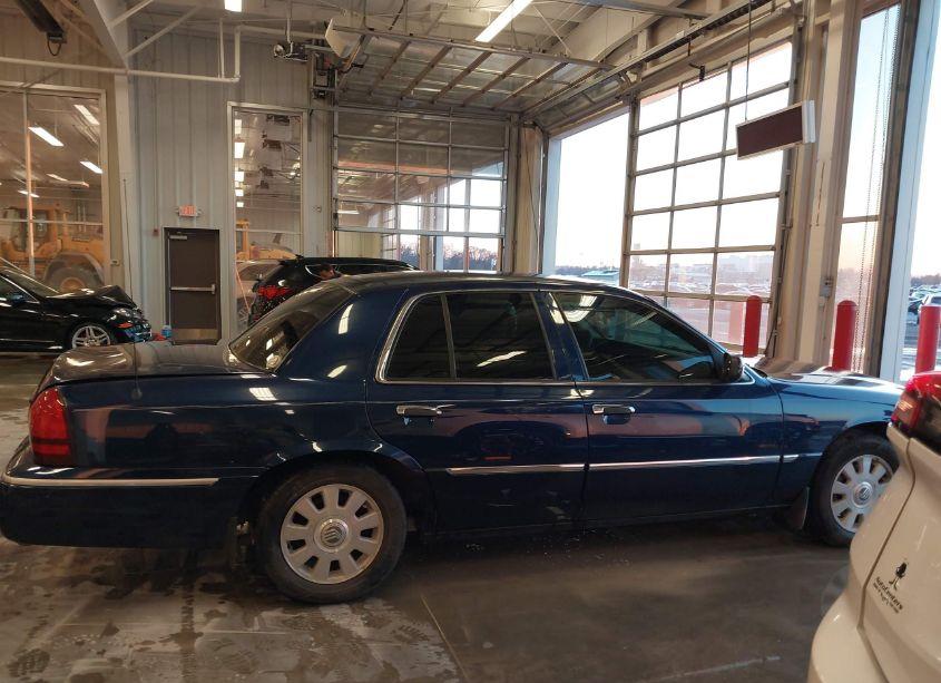 Photo 12 of 2005 Mercury Grand MARQUIS LS/LSE (VIN 2MEHM75W05X614812)