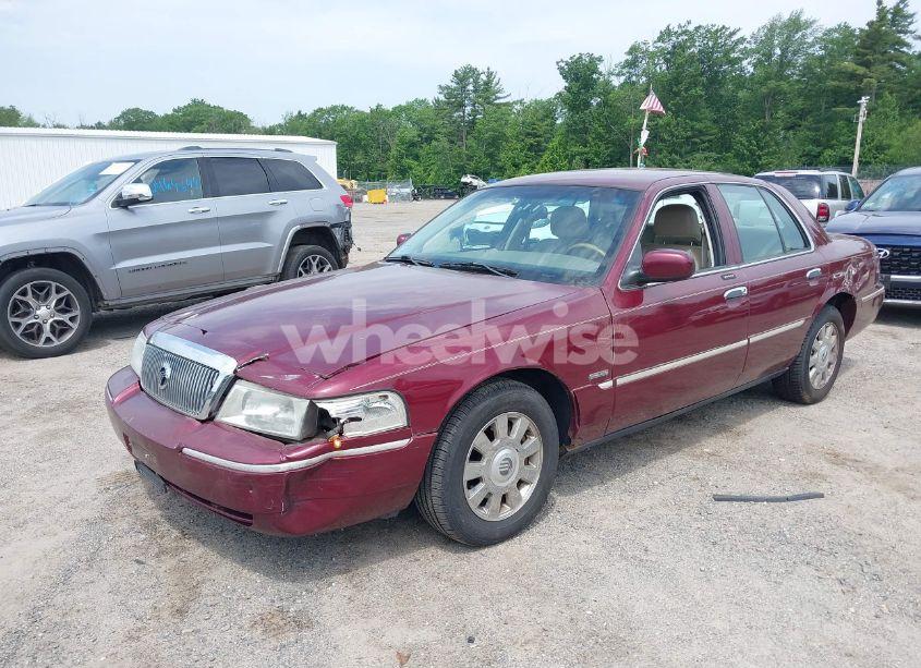 Photo 2 of 2005 Mercury Grand MARQUIS LS/LSE (VIN 2MEHM75W05X636003)