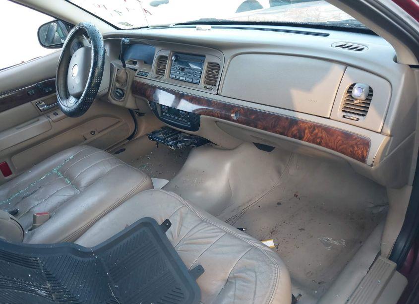 Photo 5 of 2005 Mercury Grand MARQUIS LS/LSE (VIN 2MEHM75W15X607657)