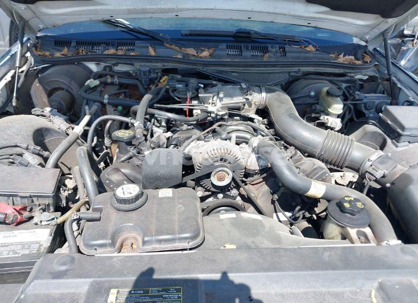 Photo 10 of 2003 Mercury Grand MARQUIS LS (VIN 2MEHM75W23X672191)