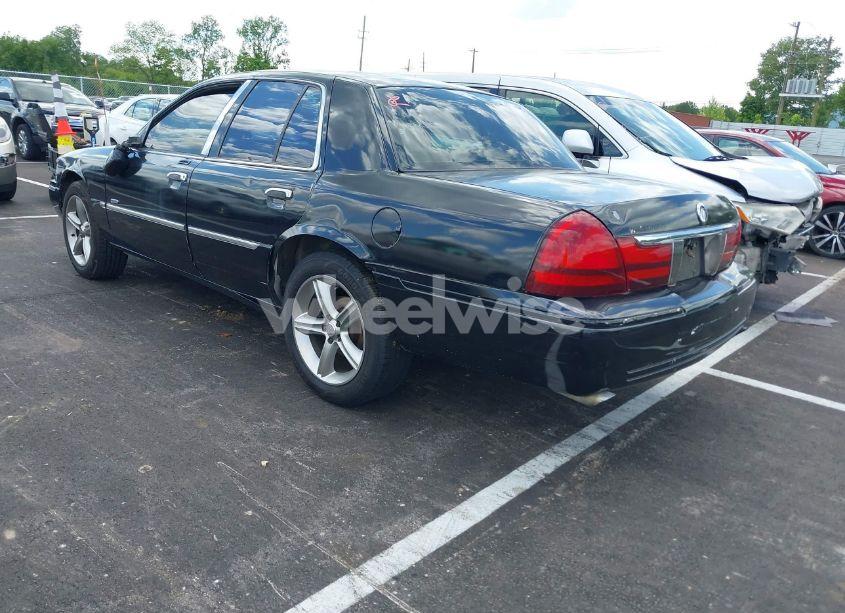 Photo 3 of 2003 Mercury Grand MARQUIS LS (VIN 2MEHM75W23X672191)