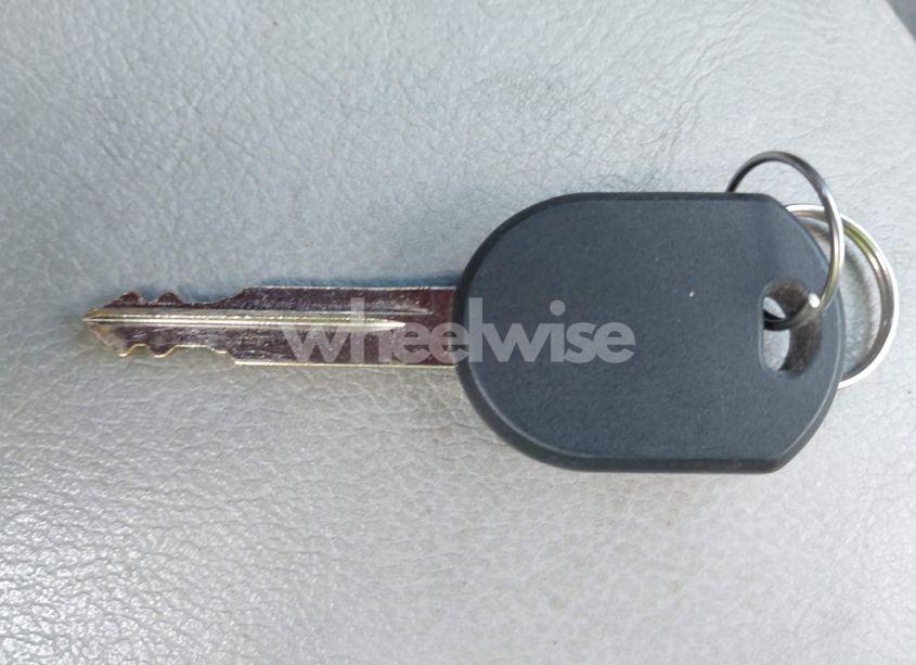 Photo 11 of 2004 Mercury Grand MARQUIS LS (VIN 2MEHM75W44X640540)