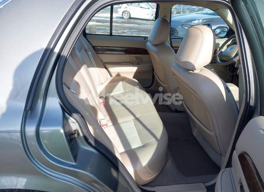 Photo 8 of 2004 Mercury Grand MARQUIS LS (VIN 2MEHM75W54X657962)