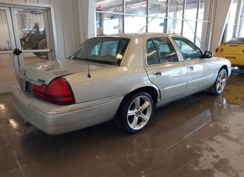 Photo 4 of 2005 Mercury Grand MARQUIS LS/LSE (VIN 2MEHM75W55X668087)