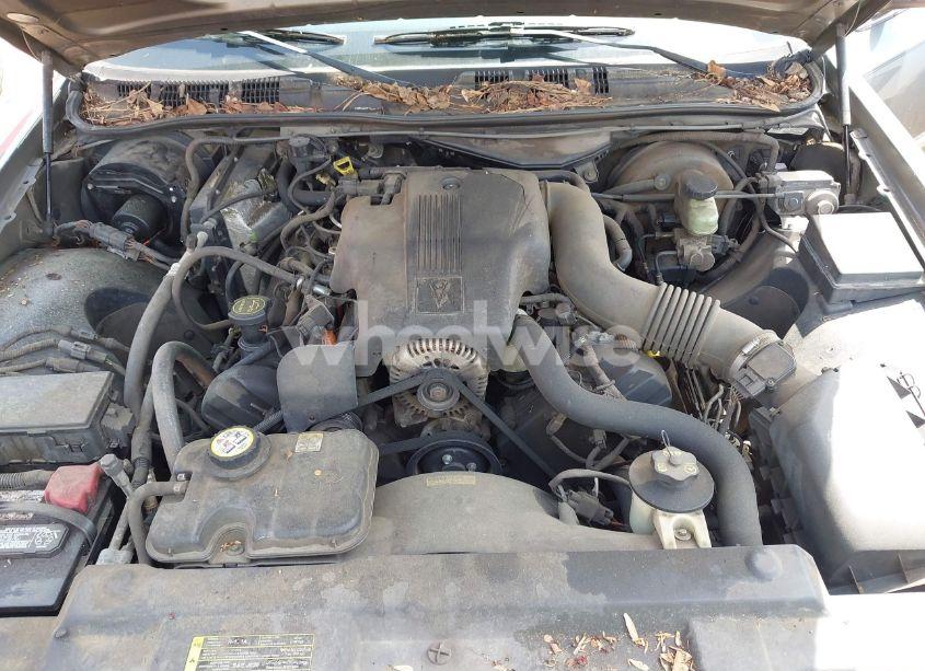 Photo 10 of 2003 Mercury Grand MARQUIS LS (VIN 2MEHM75WX3X704496)