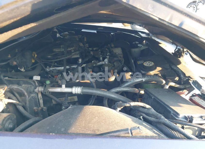 Photo 10 of 2004 Mercury Grand MARQUIS LS (VIN 2MEHM75WX4X602374)