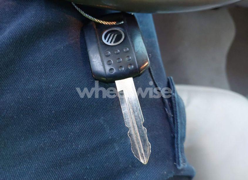 Photo 11 of 2004 Mercury Grand MARQUIS LS (VIN 2MEHM75WX4X602374)